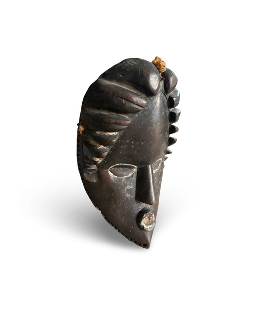 Superb Bassa Mask